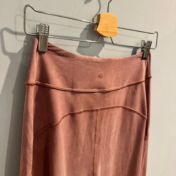 Lululemon Wide Leg High Rise Crop Pants in Spiced Chai, Size 4 - Picture 11 of 13